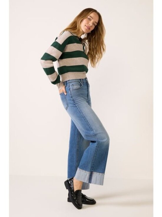 Evereve Denim - EVEREVE Ever Vintage Hem w Studs Wide Leg Jean 26 medium blue high waist